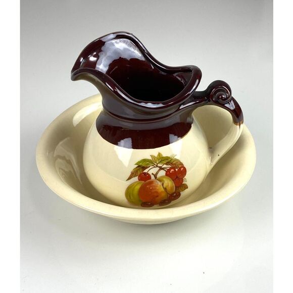 Vintage McCoy Fruit Festival #7515 Pitcher and Basin Cream Brown Band AG2306